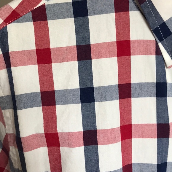 Banana Republic button-up - Picture 4 of 4